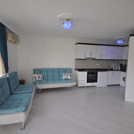 2 Bedrooms Sea View Apartamento *